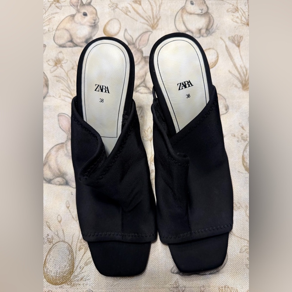 Zara Elegant Black Slip-On Heels